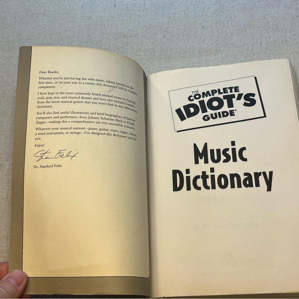 The Complete Idiot's Guide Music Dictionary - Paperback - Picture 4 of 13